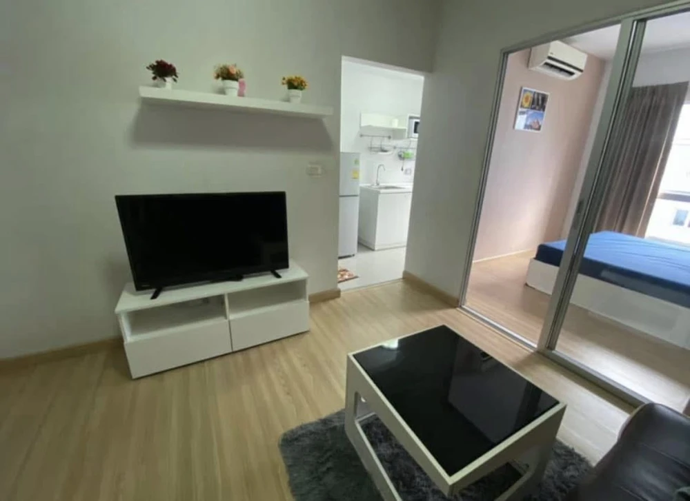 For rent: The Kit Lam Luk Ka Khlong 2, a low-rise condo in a minimalist style, fully furnished. Don't miss out!