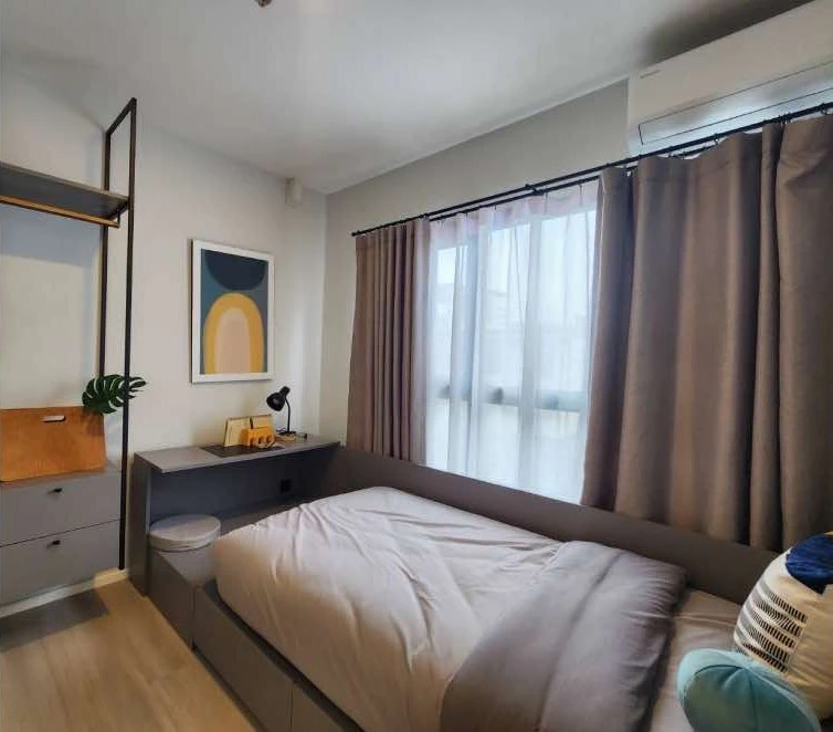 For rent: The Key MRT Phetkasem 48, built-in furniture, complete in every bedroom, move in now, don't hesitate.