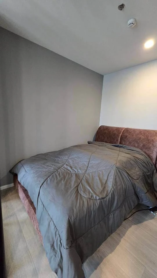 For rent: The Key Rama 3. Beautiful view, high floor, unobstructed view! Private, corner unit, not next to any other unit.