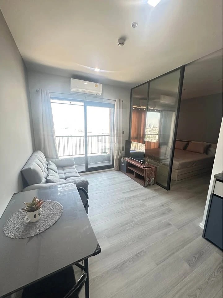 For rent: The Key Rama 3, high floor, ready to move in, fully furnished, spacious room, reserve now.