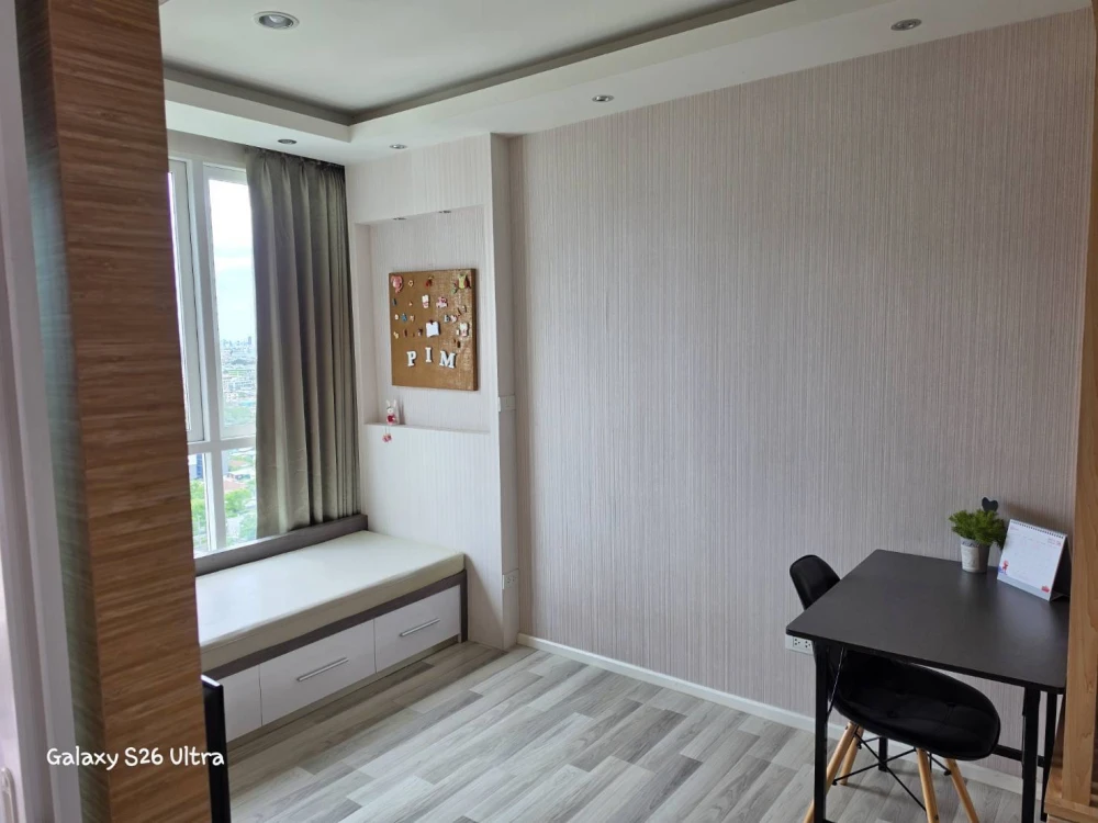 For rent, The Key Sathorn Ratchapruek, 20th floor, beautiful view, swimming pool, beautiful room, fully furnished, book now, don't miss it.