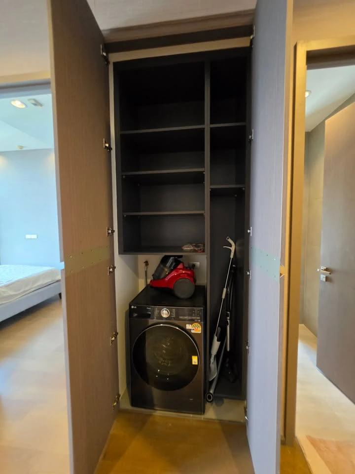 For rent, The Diplomat Sathorn, unblocked view, spacious room, comfortable and fully furnished, ready to move in, book now.