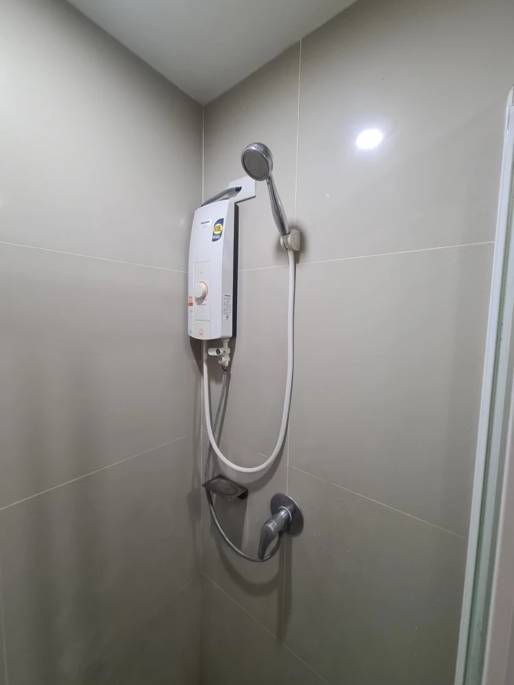 For rent, The Niche Taksin, 1 bedroom, 1 bathroom, built-in kitchen, complete electrical appliances You can reserve in advance.