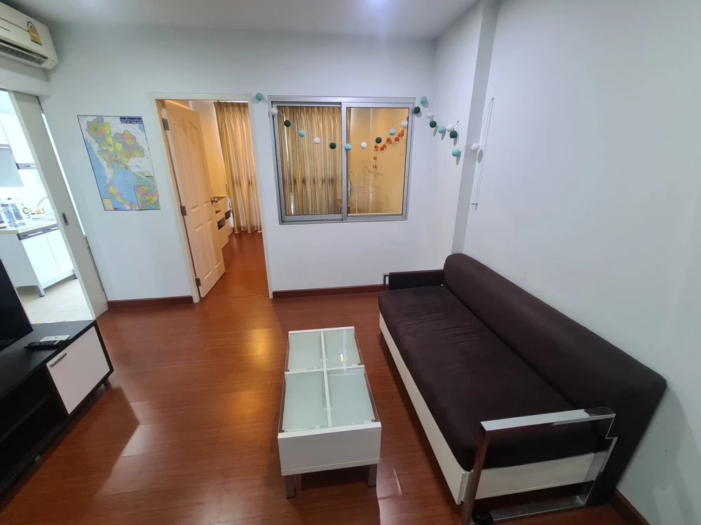For rent, The Niche Taksin, 1 bedroom, 1 bathroom, built-in kitchen, complete electrical appliances You can reserve in advance.