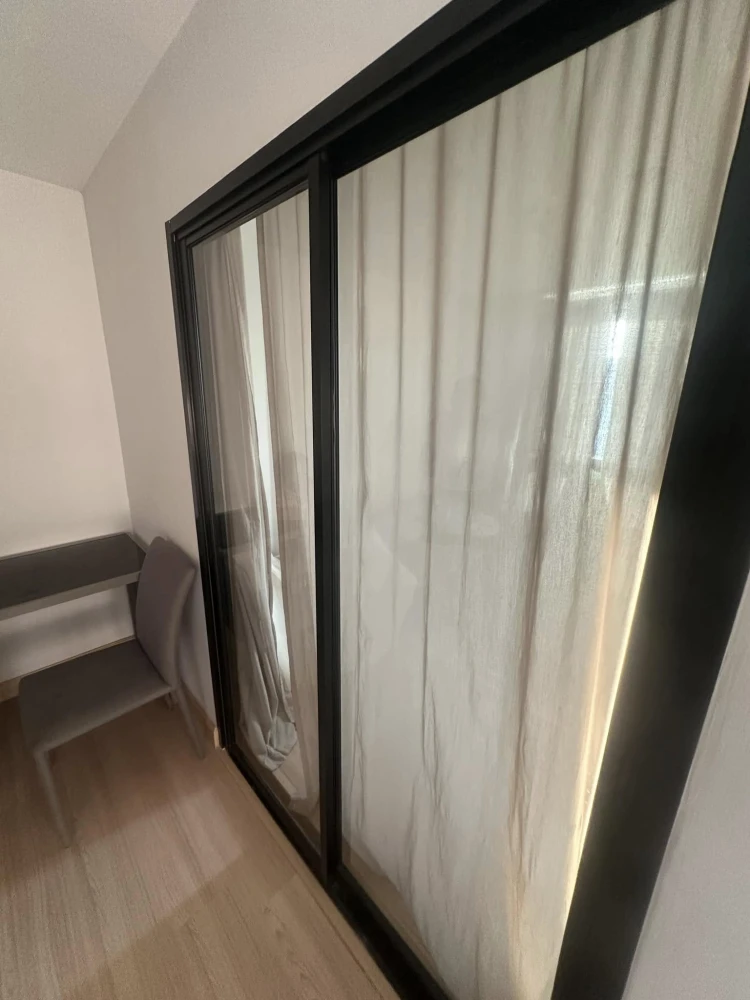 For rent: The Niche Mono Bangna Phase 2, Fully Furnished, complete with electrical appliances, move in now, don't hesitate.