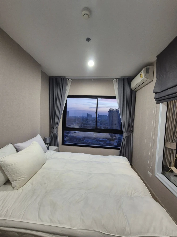 For rent: The Parkland Phetkasem - Tha Phra, corner room, 18th floor, 2-way view, complete electrical appliances, must reserve!!