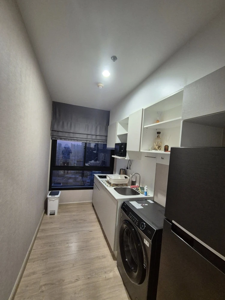 For rent: The Parkland Phetkasem - Tha Phra, corner room, 18th floor, 2-way view, complete electrical appliances, must reserve!!