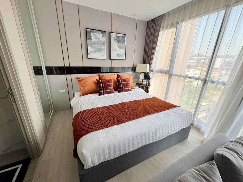 For rent: The Panorama Pattaya (South Pattaya), 8th floor, city view, beautiful room, fully furnished, ready to move in. Interested, hurry and book no