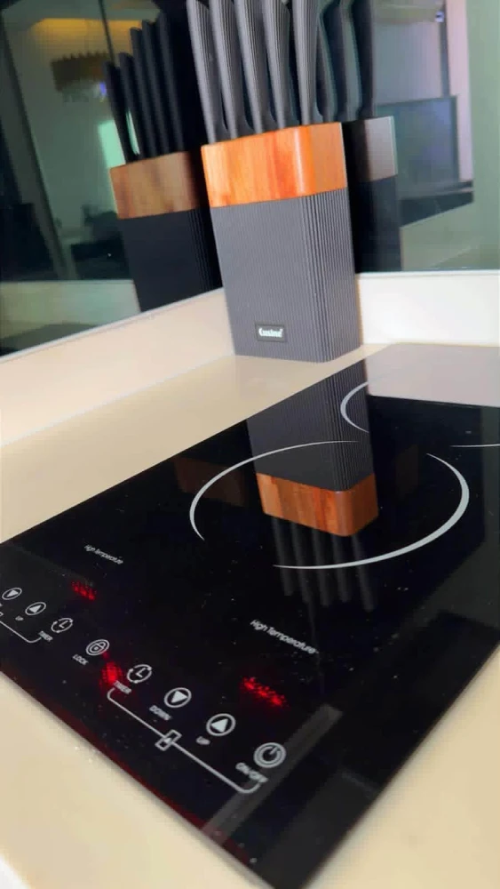 For rent: The Peak Tower Pattaya, 16th floor, Building B, city view, fully furnished with high-quality furniture. Don't miss this opportunity!