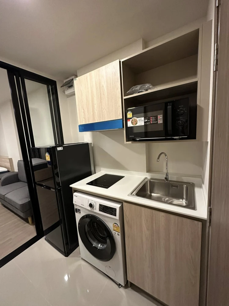 For rent The Move Ram 22 with furniture. One bag ready to stay You can't miss it. Hurry.