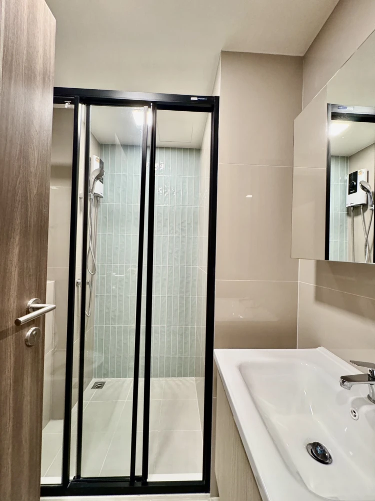 For rent: The Move Sukhumvit 107, beautiful and complete in one place, reserve now!!