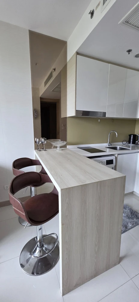 For rent: The Riviera Wongamat, ready to move in, spacious and comfortable room, hurry and reserve now!!!
