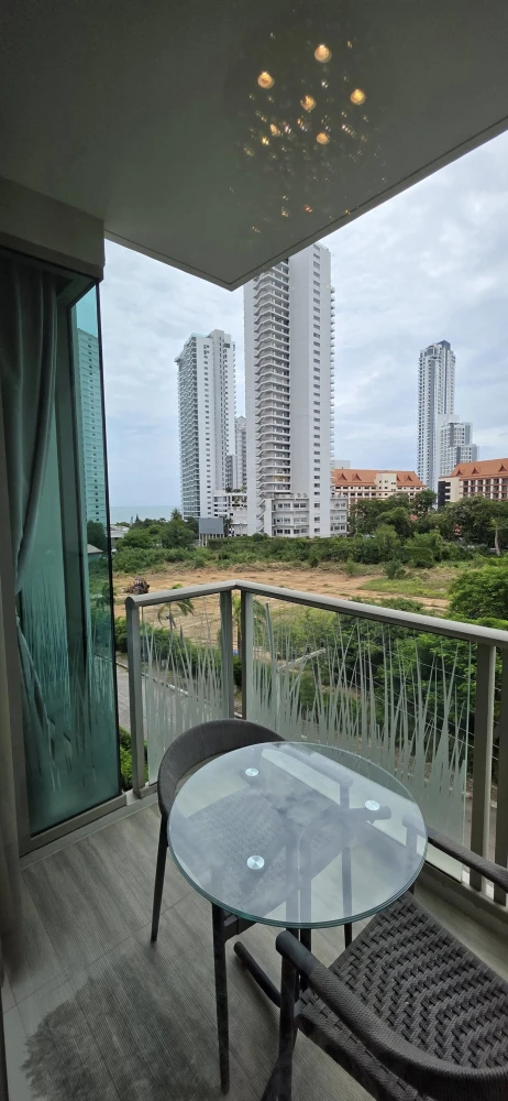 For rent: The Riviera Wongamat, ready to move in, spacious and comfortable room, hurry and reserve now!!!