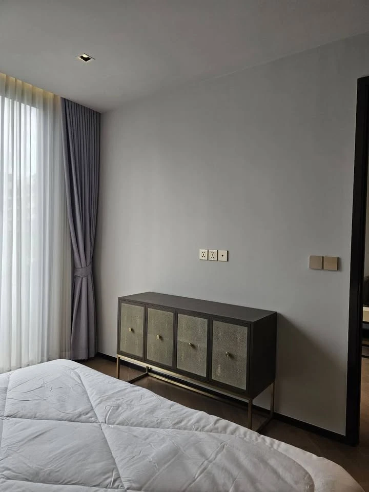 For rent: The Reserve 61 Hideaway, a lovely room with ample living space. Convenient and complete here. Come reserve now. Don't miss out!