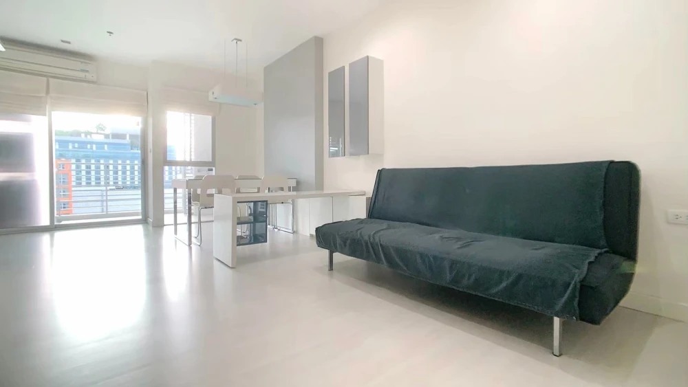 For rent: The Room Ratchada - Ladprao, 2 bedrooms, fully furnished, very livable. Book now! (Quickly!)