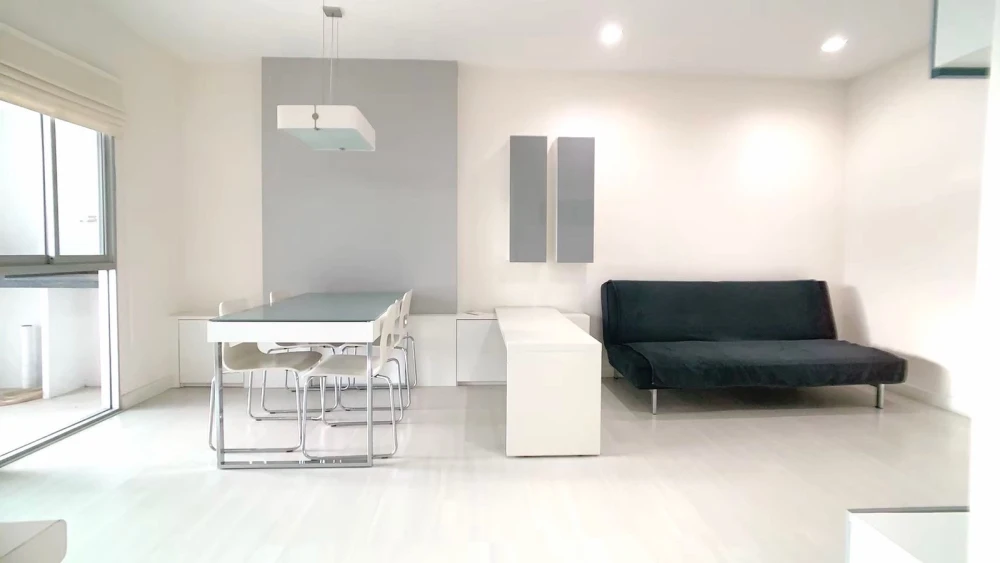 For rent: The Room Ratchada - Ladprao, 2 bedrooms, fully furnished, very livable. Book now! (Quickly!)