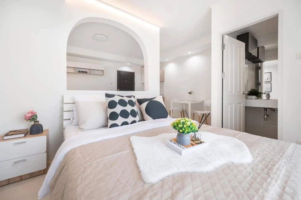For rent: The Lock 3 Sukhumvit 101/1, furnished room, ready to move in, complete facilities, hurry and reserve now.