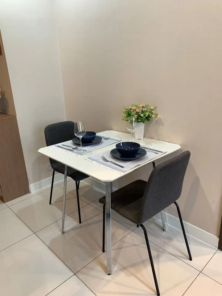 For rent: The Sky Condo Sriracha, 6th floor, swimming pool view, nice atmosphere, nice to live in, fully equipped with facilities, ready to move in