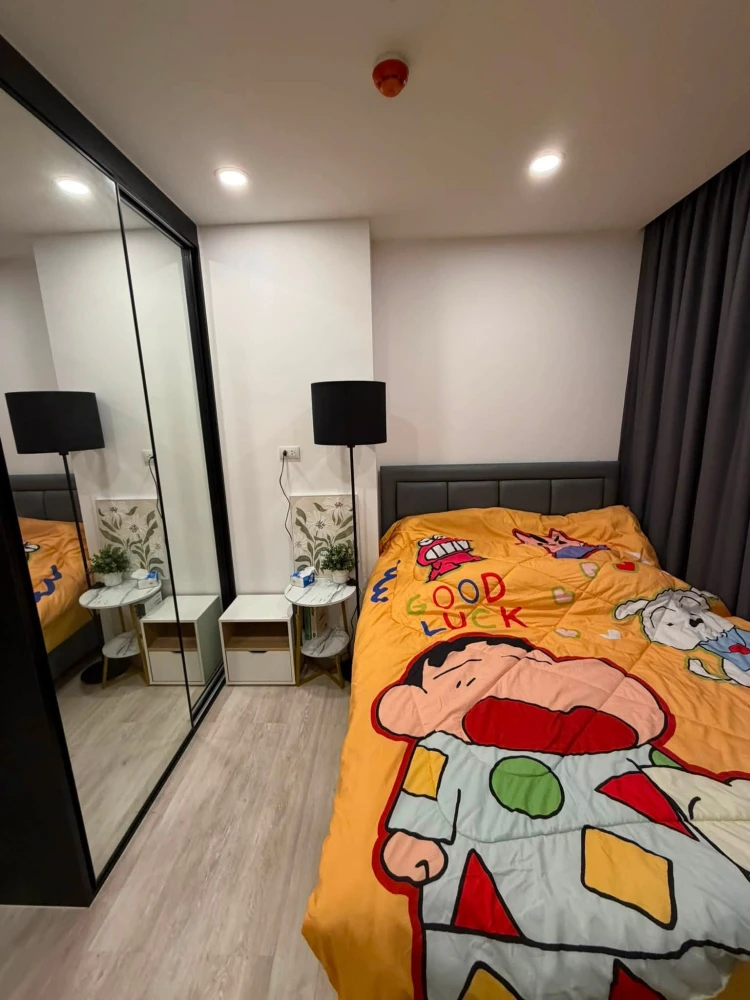 For Rent: The Clev Riverine Chao Phraya-Wongsawang. High-floor unit with a well-partitioned layout. Beautifully decorated and ready to move in.
