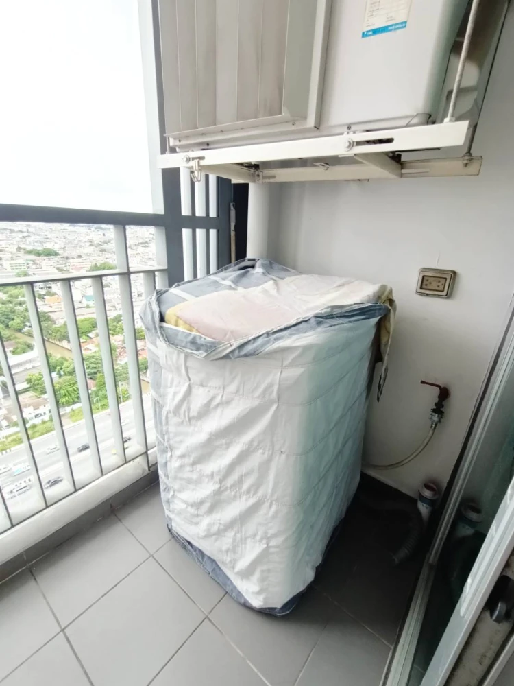 For rent: The Tempo Grand Sathorn-Wutthakat, high floor, 26th floor, fully furnished, just bring your own luggage and move in.