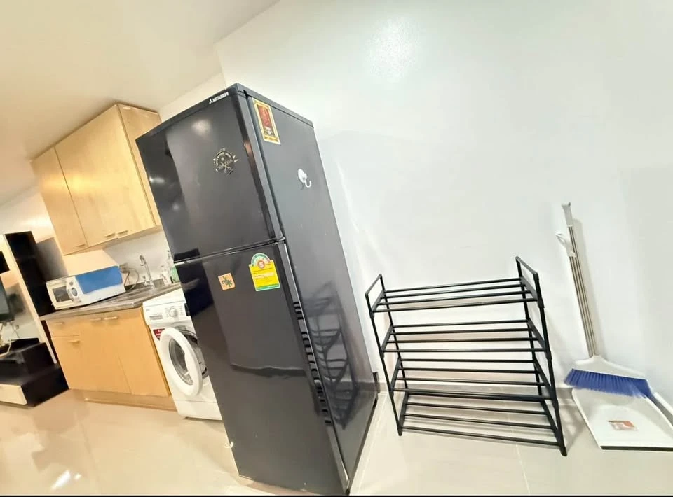 For rent, The Trendy Condominium, 10th floor, fully furnished, near BTS Nana, convenient transportation, hurry !!