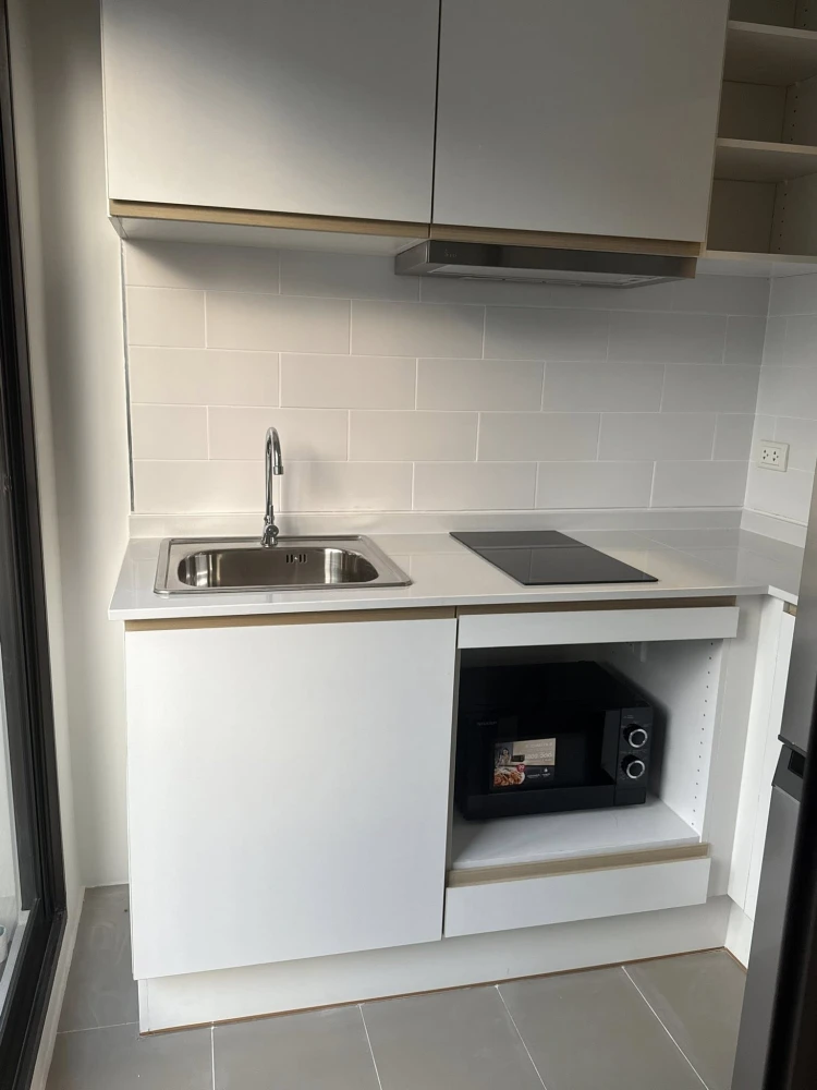 For rent: Nest Sukhumvit 22, newly renovated room - ready to move in 💥🏨