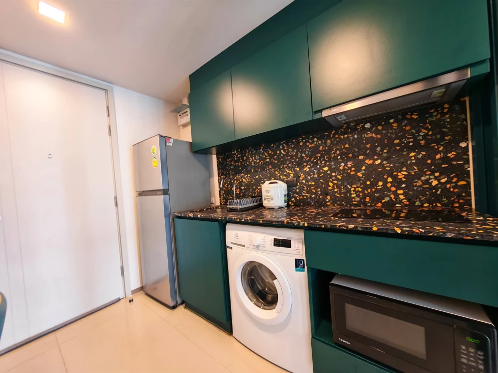 For rent: The Base Sukhumvit 50, studio room, 7th floor. Fully furnished with appliances. Book now! Don't miss out!