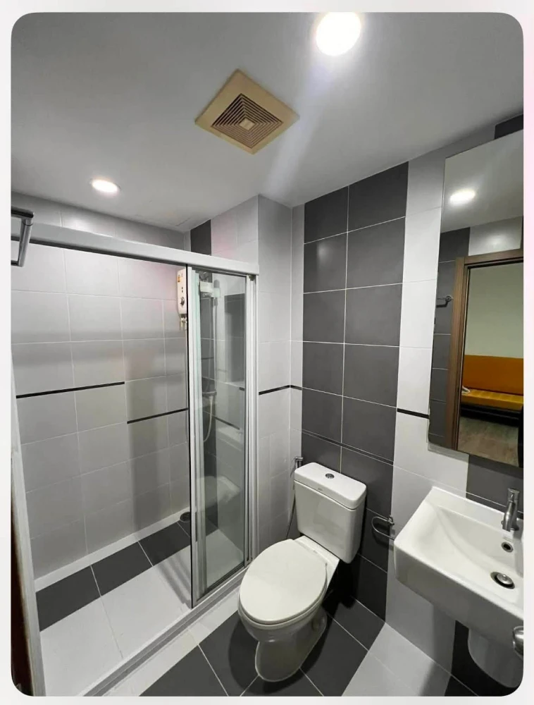 For rent: The Base Sukhumvit 77. Very high floor unit with amazing views. Just bring your belongings and move in!