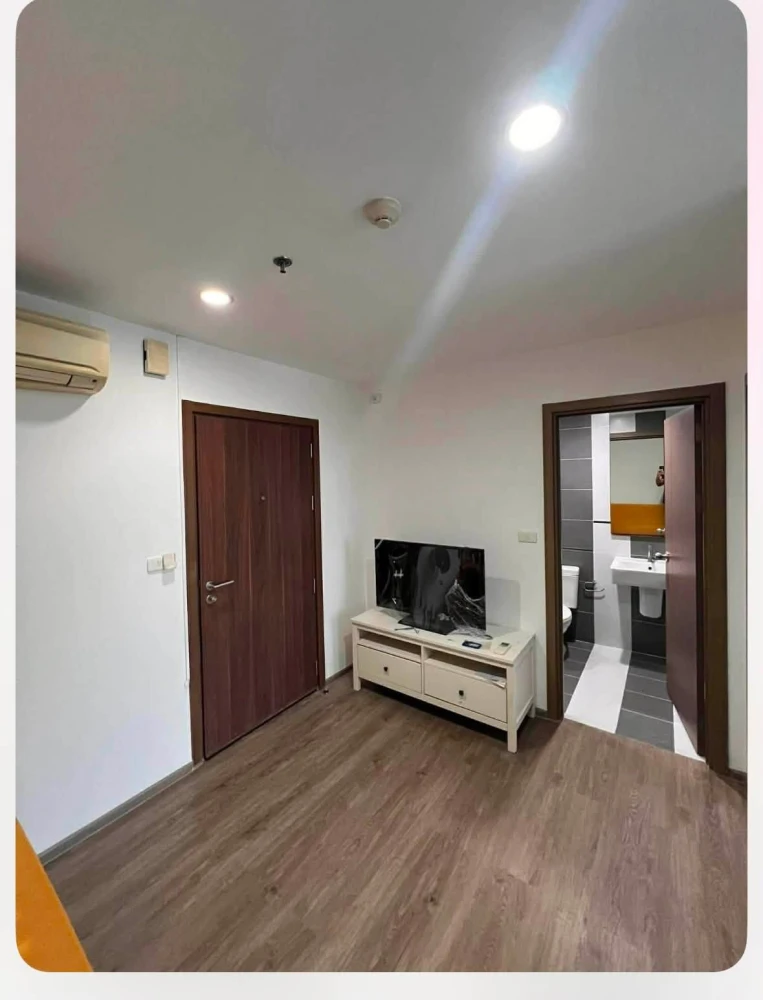 For rent: The Base Sukhumvit 77. Very high floor unit with amazing views. Just bring your belongings and move in!