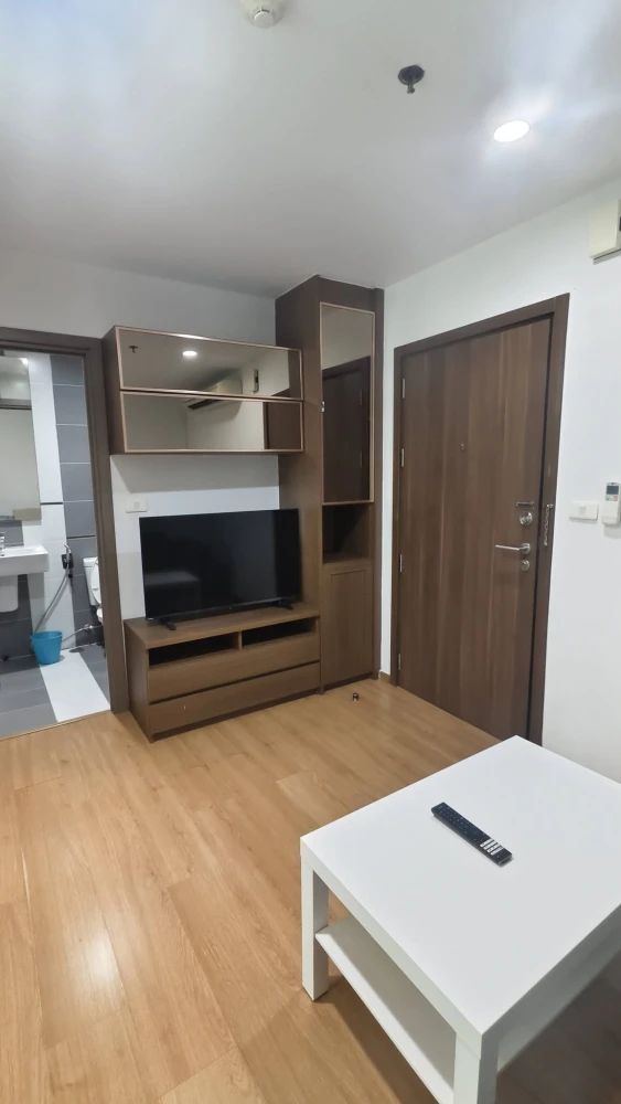 For Rent: The Base Sukhumvit 77. Fully furnished, 10th floor, Building B. Fully decorated—just bring your suitcase and move right in!