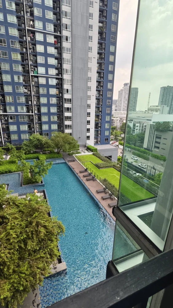 For Rent: The Base Sukhumvit 77. Fully furnished, 10th floor, Building B. Fully decorated—just bring your suitcase and move right in!