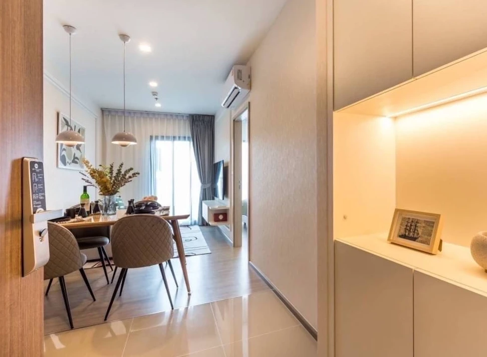 For rent: The Base Phetchaburi-Thonglor, fully furnished, ready to move in, complete with amenities, great price, come reserve now, don't miss out!