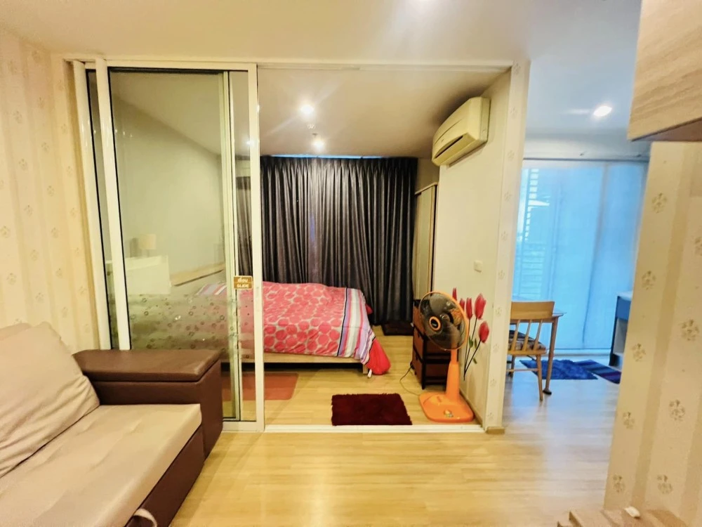 For rent: The Base Chaengwattana, 22nd floor, fully furnished and equipped with electrical appliances. If interested, hurry and reserve now. Don't mis