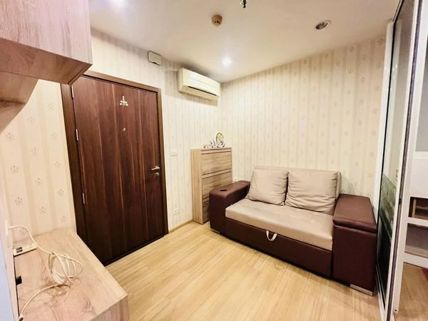 For rent: The Base Chaengwattana, 22nd floor, fully furnished and equipped with electrical appliances. If interested, hurry and reserve now. Don't mis