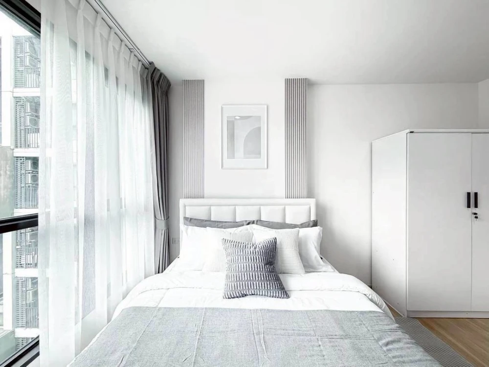 For rent!! The Base Chaengwattana, 6th floor, Building A, swimming pool view, fully furnished, ready to move in! Don't miss out!!