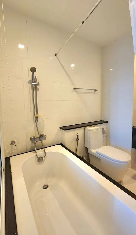 For rent, The Coast Bangkok, Sukhumvit-Bangna, south, convenient transportation, don't wait.