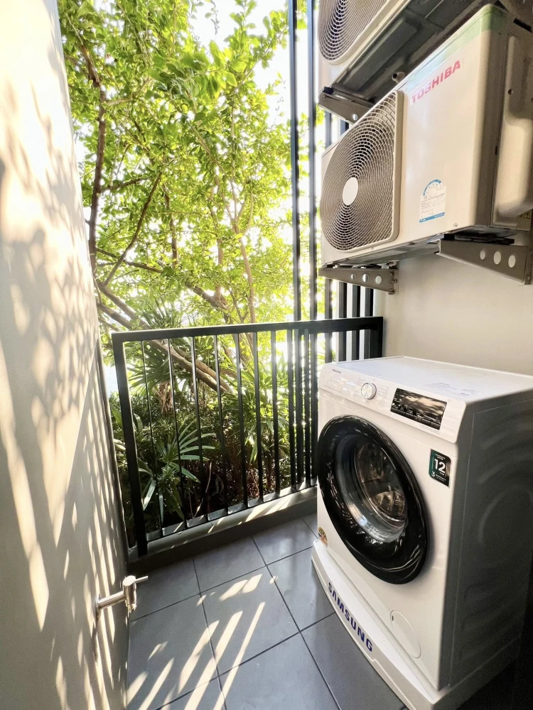 For rent: The Politan Rive, 9th floor, pool view, corner room, with trees on the private balcony, complete electrical appliances as shown in the pictu