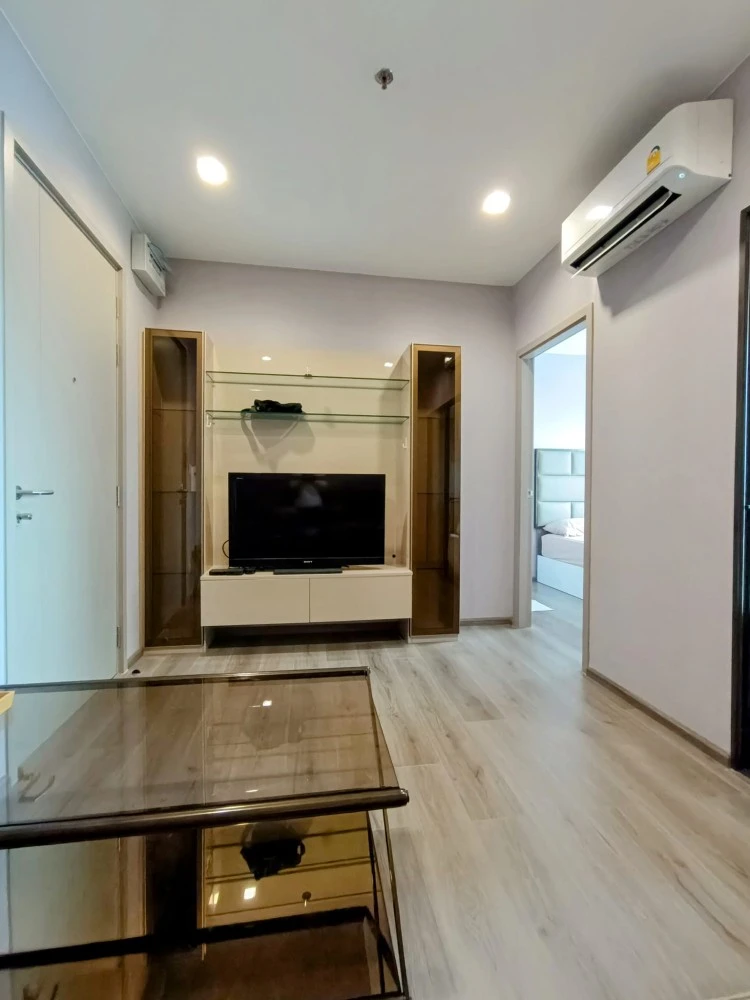 For sale, for rent, The Politan Aqua, spacious room, comfortable, comes with complete decorations, interested, book now.