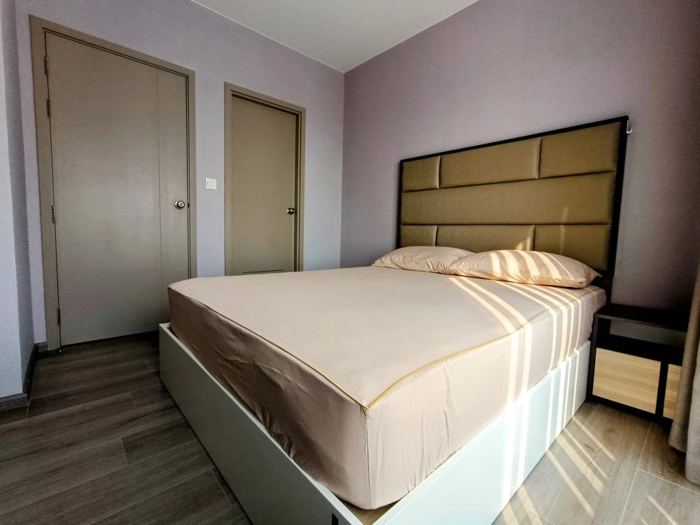 For sale, for rent, The Politan Aqua, spacious room, comfortable, comes with complete decorations, interested, book now.