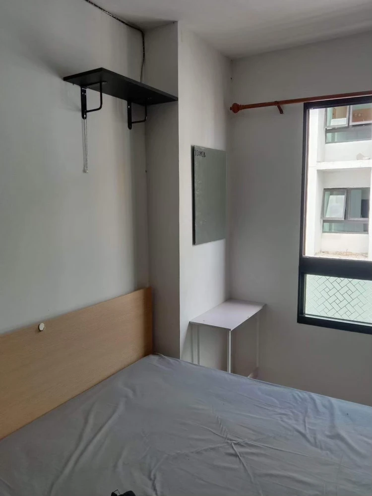 For rent: The Diamond Nawakon-Talat Thai, Building B, 7th floor, fully furnished. Hurry, or you'll miss out!