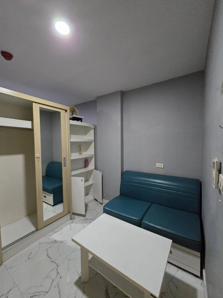 For rent: The Diamond Nawakon-Talat Thai, a nice room, fully furnished, just bring your bag, don't miss it.