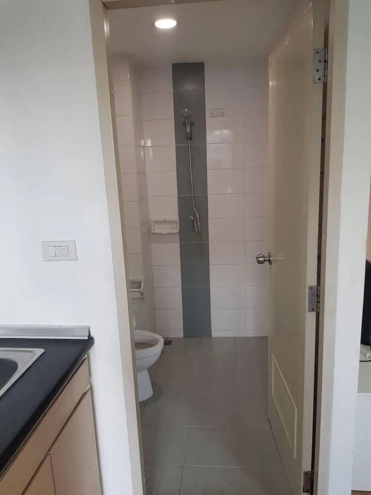 For rent: The Diamond Nawakon-Talat Thai, clean room, nice to live in, good location, fully furnished, book now