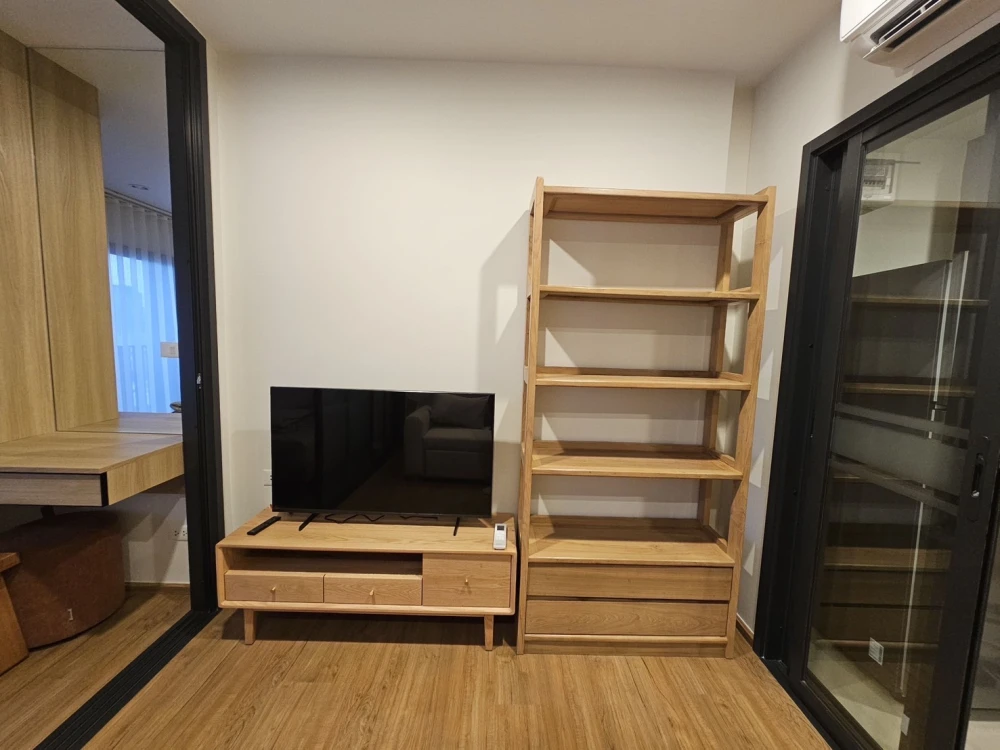 For rent!! The Line Vibe, 17th floor, Building C, city view, great location, convenient transportation, fully furnished, ready to move in! Reserve now