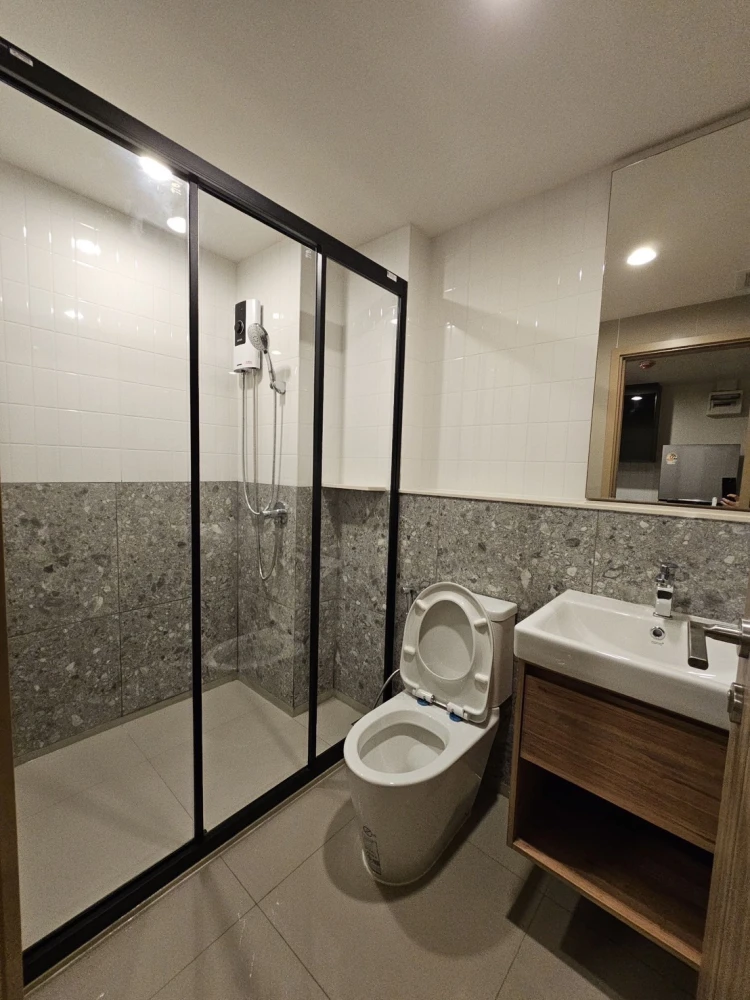 For rent!! The Line Vibe, 17th floor, Building C, city view, great location, convenient transportation, fully furnished, ready to move in! Reserve now