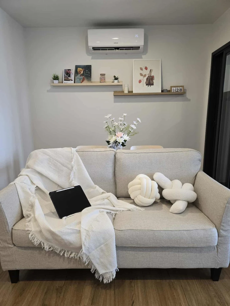 For rent: The Line Vibe, high floor, ready to move in, fully furnished, just bring your bags.