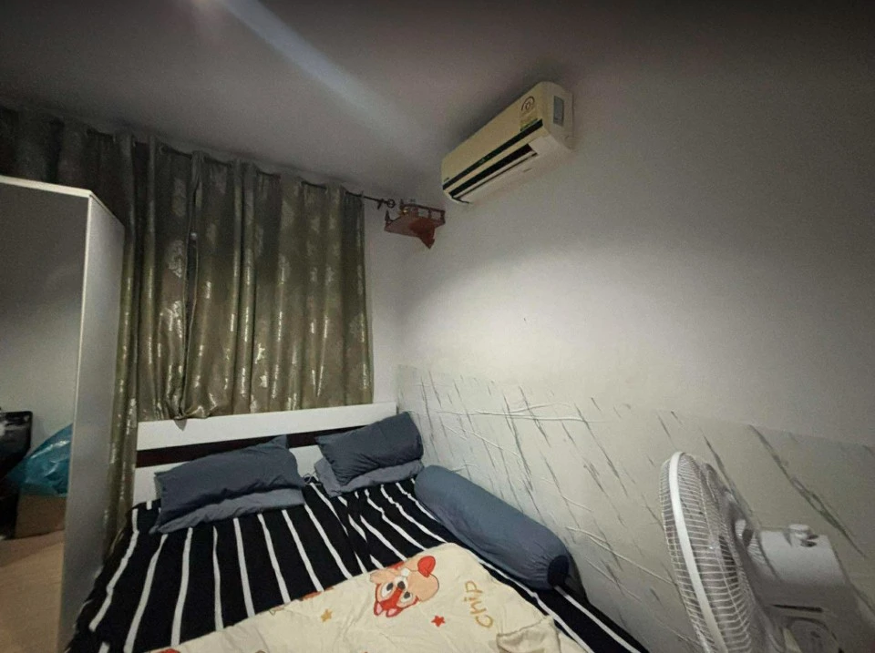 For sale/rent: The Kit Tiwanon. Fully furnished with built-in kitchen. Excellent amenities. Don't miss out!