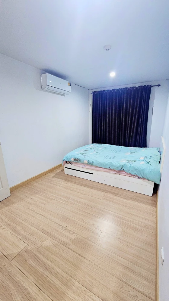 For rent: The Kit Plus Nawamin. Cool and comfortable day and night. Even during the day it's not hot, saving on air conditioning electricity costs. Do