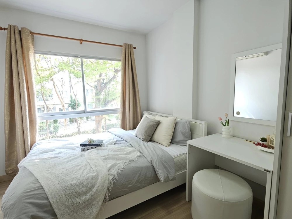 For rent: The Kit, Chaengwattana, separate rooms, white tone, comfortable to the eye, affordable price, hurry and reserve now.