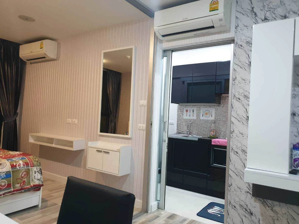 For rent: The Cube Pracha Uthit, 7th floor, middle unit with city and Bhumibol Bridge views. Don't miss out!