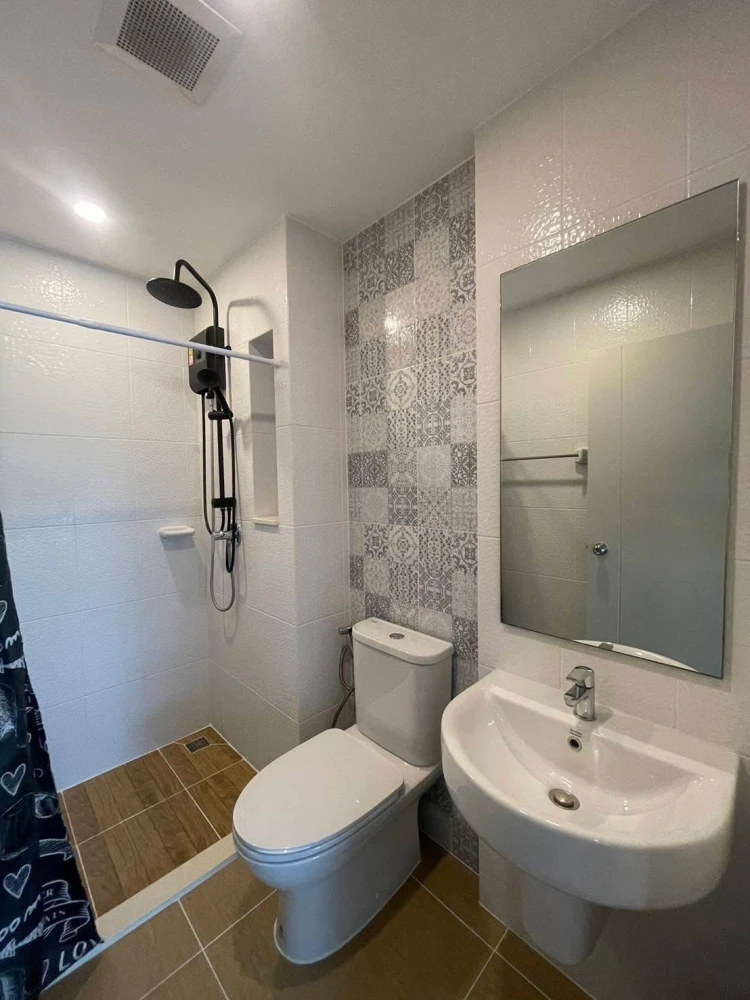 For rent: The Cube Plus Phahon Yothin 56, complete with furniture, decorated in matching sets, complete with electrical appliances